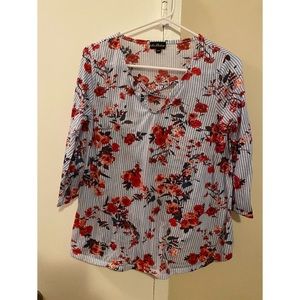Patterned Chris Crossed V Neck Shirt
